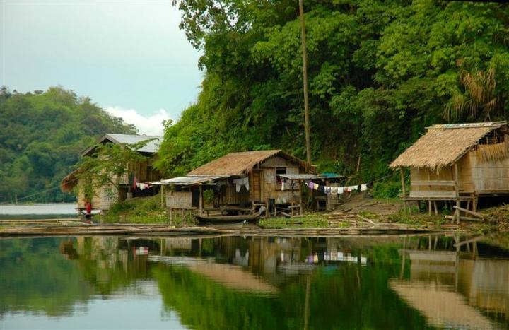 Philippines, Mindanao, Lake Sebu
