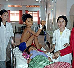 Children and nurses at the Jayavarman VII hospital in Siem Reap.