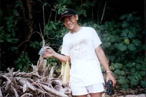 Lobster Hunt on Survivor Island