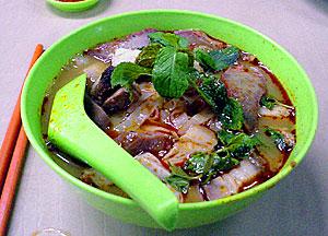 Curry BBQ & Roast Pork Noodle