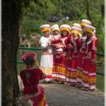 Tribes visit this sightseeing spot in their "Sunday suit" (Dragon cave, Guizhou province) 
