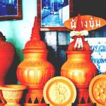 Here 4 larger specimens stand proudly in the window of one of several small family galleries.