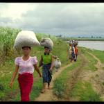 The narrow path rubbed into the banks of the Sittaung River acts as an important trade route for villagers from Swar Yarma.