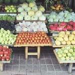 Chances are, if you're eating at the restaurant next door to this streetside market, you'll be eating these very fruits and vegetables, as a part of your food or a la carte. No industrial-size cans of pineapple slices in this town, mister.